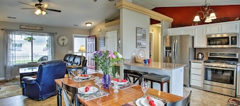 Cozy Getaway w/ Yard & Patio: 4 Mi to Hayden Lake!