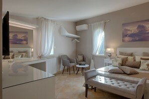 4 soveværelser, skrivebord, strygejern/strygebræt, weekendseng