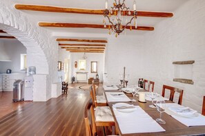 Dining - Beachfront villa with stunning sea view . (Paros)