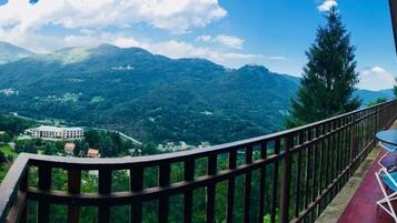 Appartement, 2 chambres | Balcon