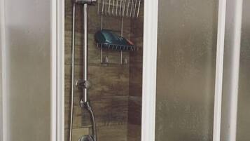 Apartment, 2 Bedrooms | Bathroom shower