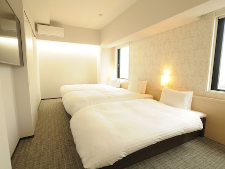 Soundproofing. Ab Hotel Omihachiman