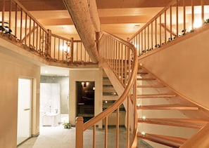 Sauna, steam room, sports massages