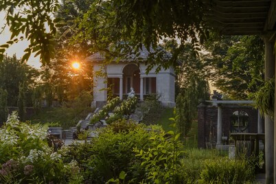 The Inn at Irwin Gardens