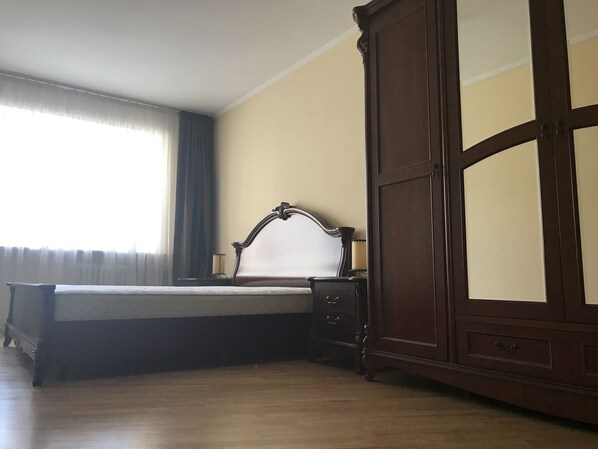 3 bedrooms, Internet