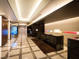 施設の正面