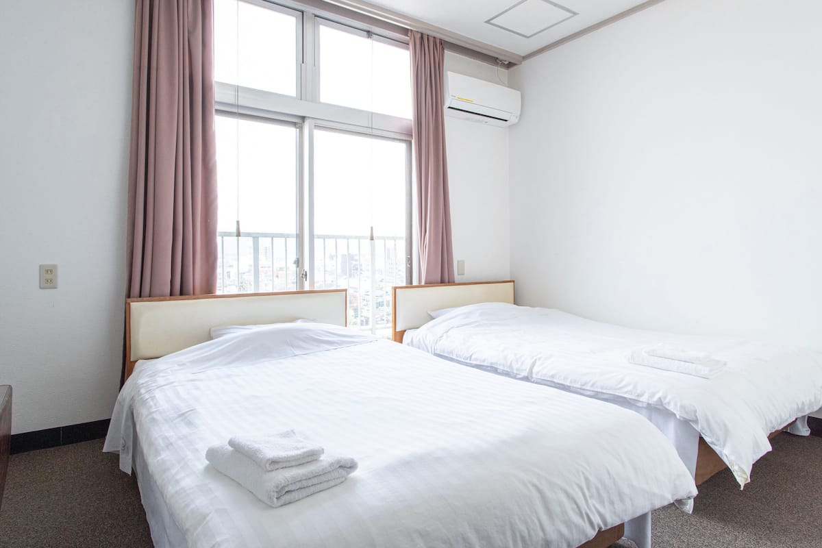 Twin Room, Non Smoking