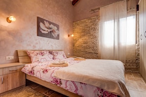 2 chambres, coffre-fort, fer et planche à repasser, Wi-Fi