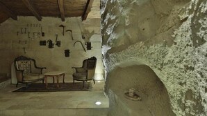 Unclassified image, 2 of 34, button - Aura Cave Suits (Nevsehir)