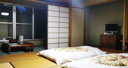 Shiozawa Onsen Shichihokan