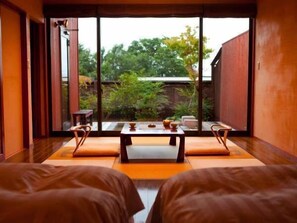 Room - Yufunoi Yuhri (Yufu)