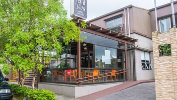 Fachada da propriedade