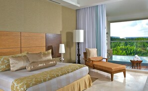 2 chambres, coffres-forts dans les chambres, bureau