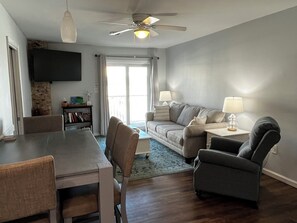 Smart TV, DVD player, books