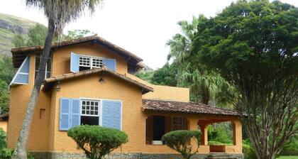 Farmhouse with total security and easy access