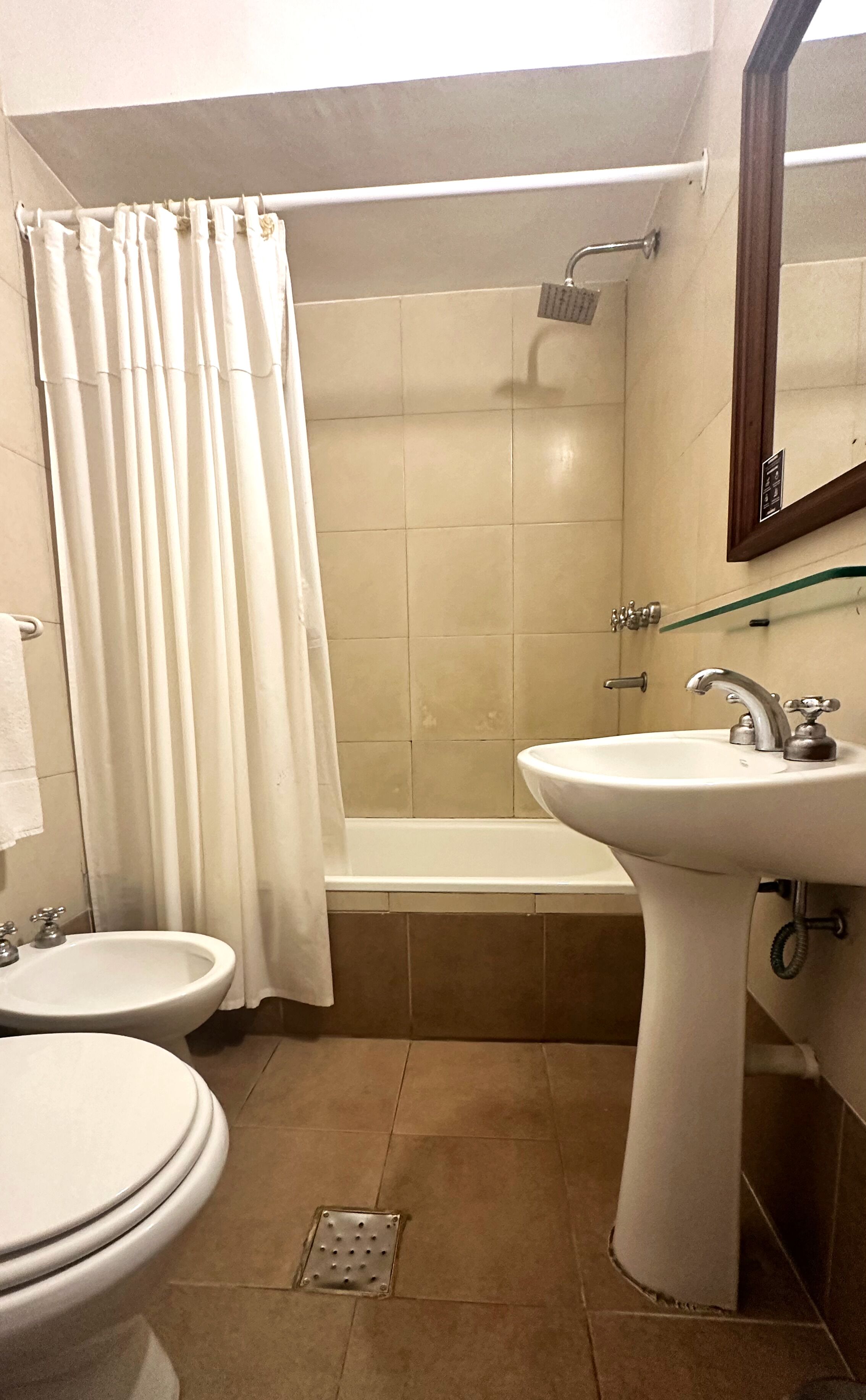 Foto - Castelar Hotel Santa Fe