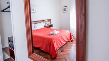 Habitación doble superior, 1 cama matrimonial | Ropa de cama