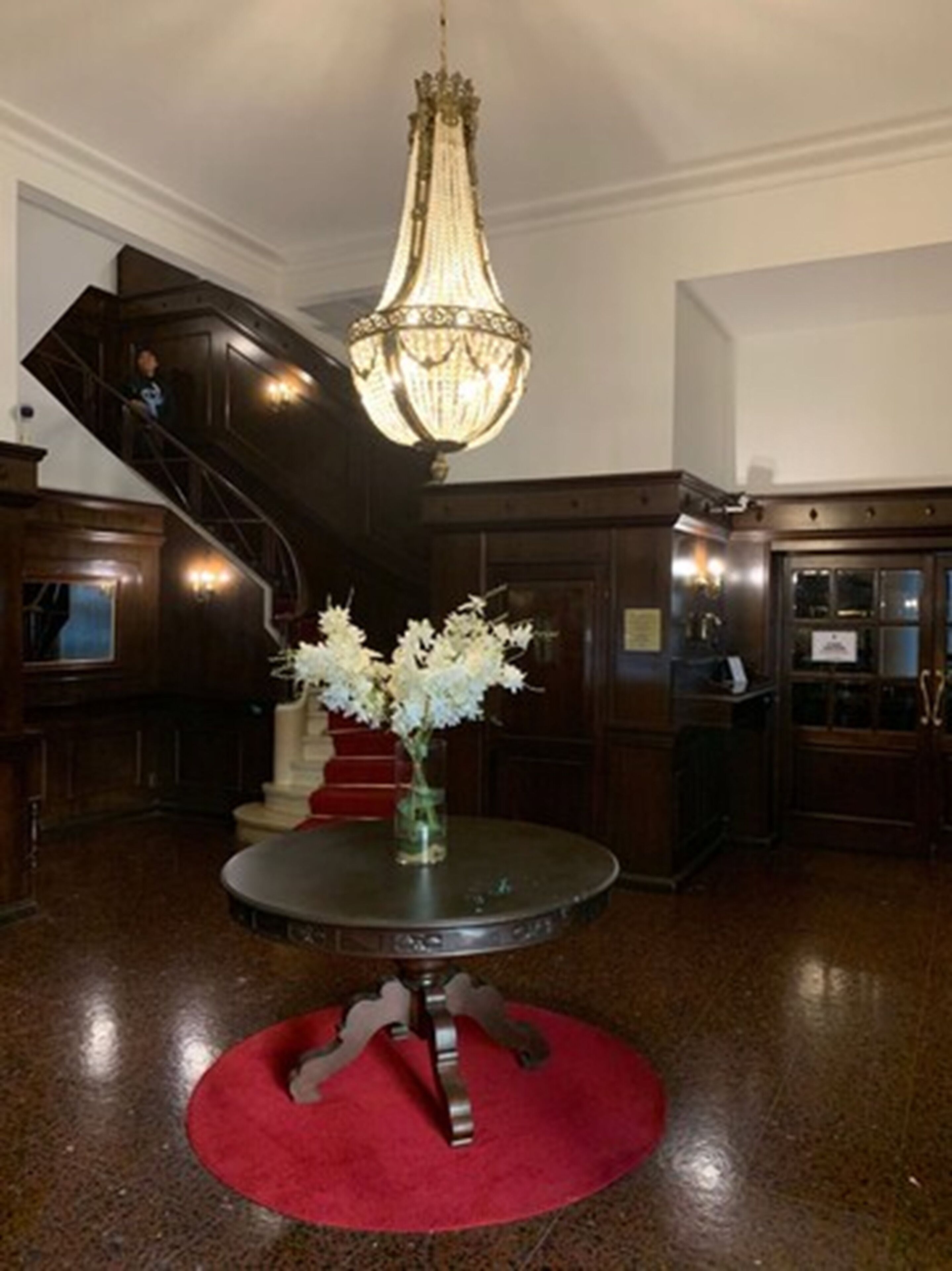 Pintu masuk interior