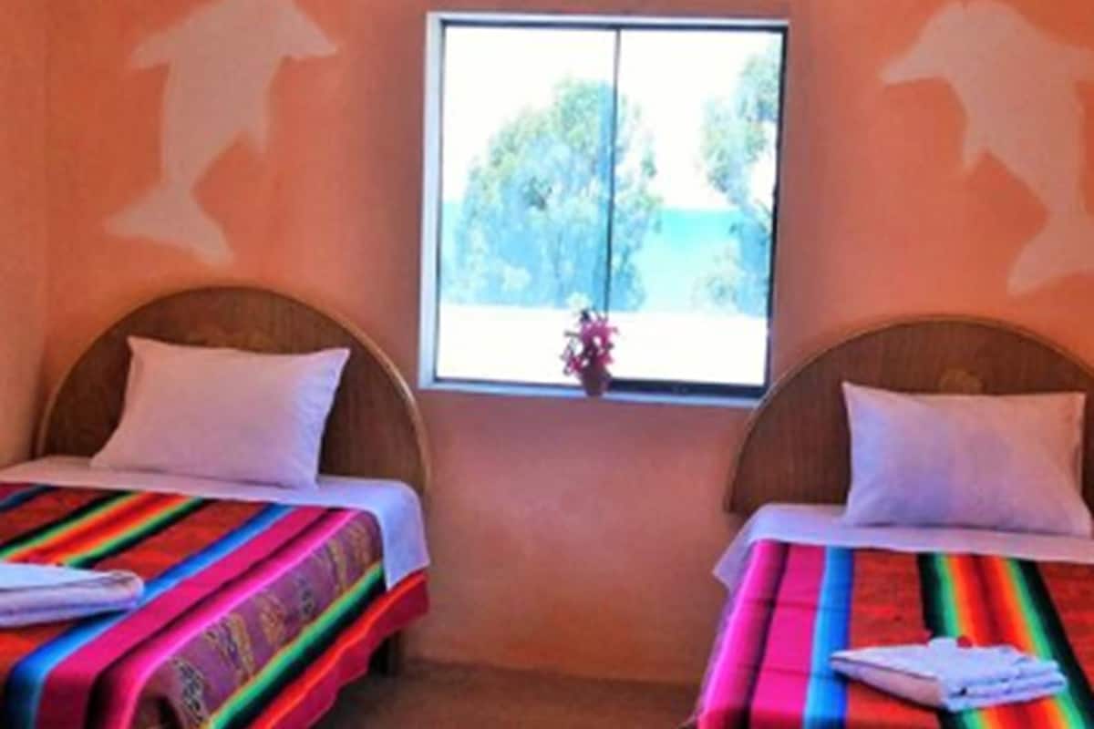 Cots/infant beds
