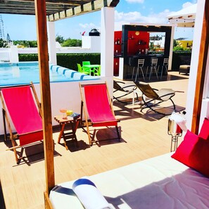 Deluxe Suite, Bay View | Premium bedding, in-room safe, individually decorated - Suites SanRey (Puerto Morelos)