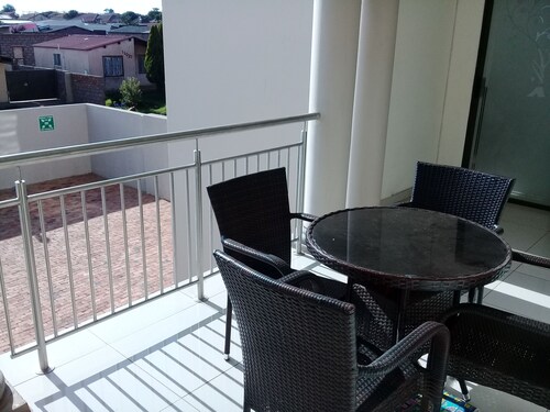 PAPAS BNB, BEST IN TOWN