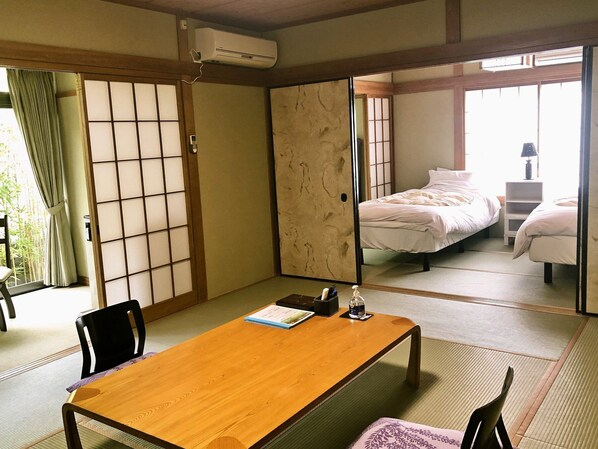 Room - Irokan Ryokan (Minamiizu)