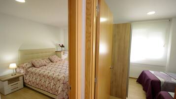 2 habitaciones, tabla de planchar con plancha y wifi gratis