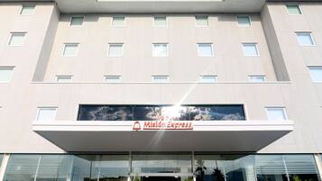 Fachada da propriedade