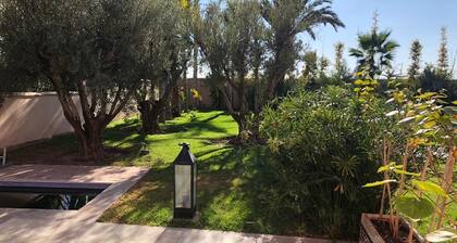 Studio avec Piscine Privée