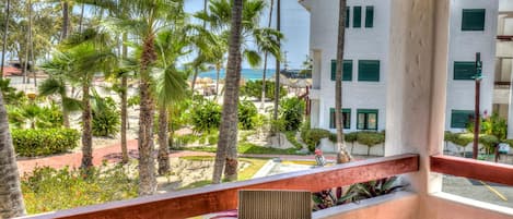 Loft, 2 Bedrooms, Beach View | Terrace/patio