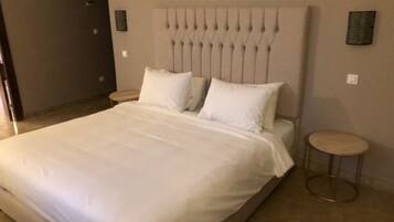 Villa, 3 Bedrooms, Garden View | Blackout drapes, free WiFi, bed sheets