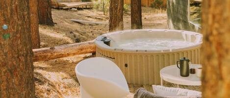 Cabane Premium, 2 chambres, bain à remous