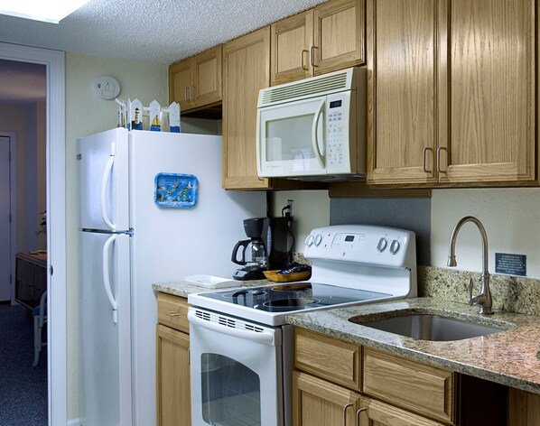 Fridge, microwave, oven, stovetop - Stunning Angle Oceanfront Suite + Official On-Site Rental Privileges (Myrtle Beach)