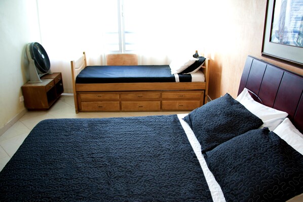 1 bedroom, free WiFi, bed sheets, wheelchair access - APARTAMENTO CON BALCN 1-11C (Cartagena)