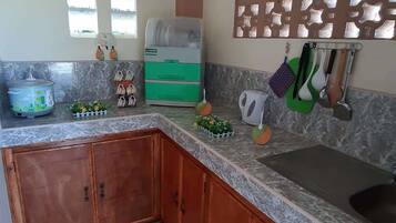 Economy slaapzaal | Gemeenschappelijke keuken