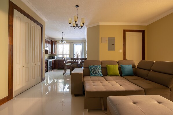 Luxury Apartment, Multiple Beds | Living room - The Acreage of Drumblair (Kingston)