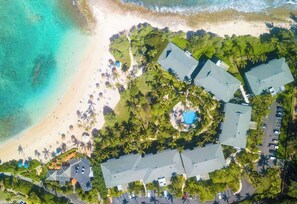 Exterior - Stunning Corner Villa, Ocean Views From Every Bed (Kahuku)