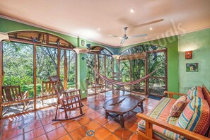 Älytelevisio, työhuone