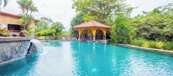 Casa Verde retiro tranquilo en comunidad cerrada