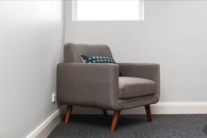 双人房, 1 张大床, 无障碍 | 熨斗/熨衣板、免费 WiFi、床  单