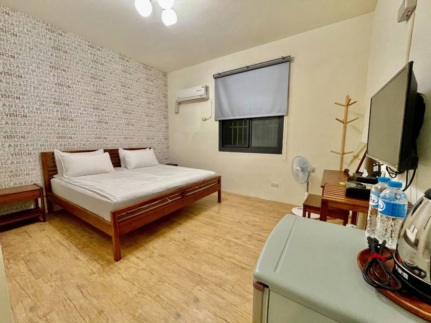 雙人房 | 書桌、隔音、折疊床/加床、免費無線上網