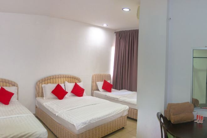 書桌、免費 Wi-Fi