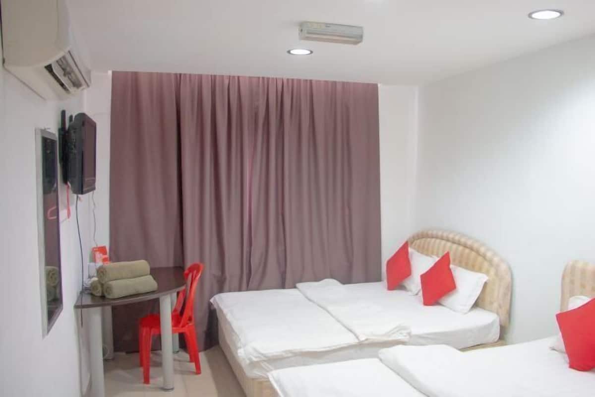 Schreibtisch, kostenloses WLAN