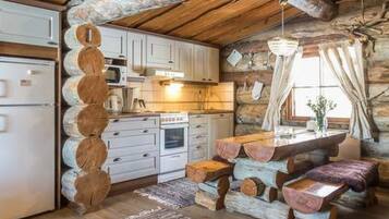 Fridge, cookware/dishes/utensils