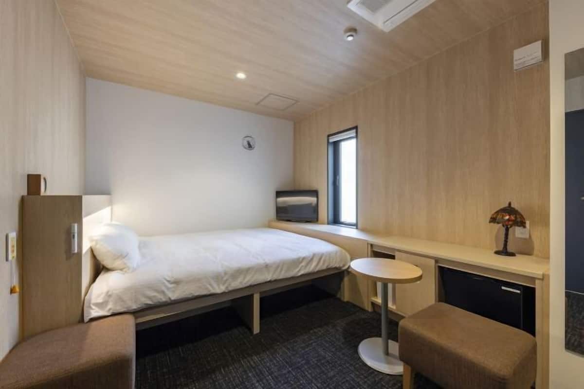 1 bilik tidur, Wi-fi percuma, cadar katil