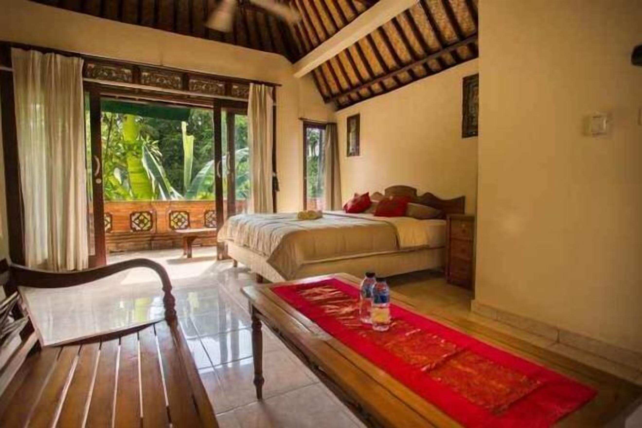 1 bedroom, in-room safe, soundproofing, free WiFi