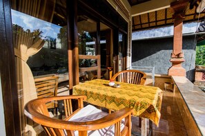 Standard Room | Terrace/patio