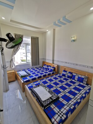 4 chambres, coffres-forts dans les chambres, Wi-Fi, draps fournis