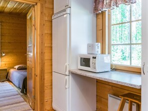 2 bedrooms, Internet