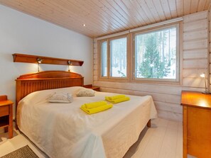 2 bedrooms, Internet